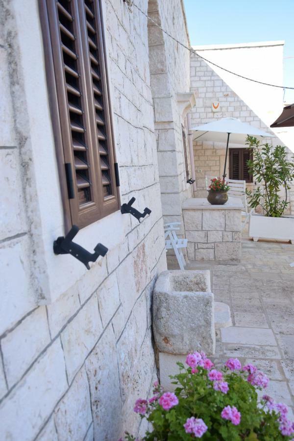 Dimora Domrose Apartment โลโกโรตอนโด ภายนอก รูปภาพ